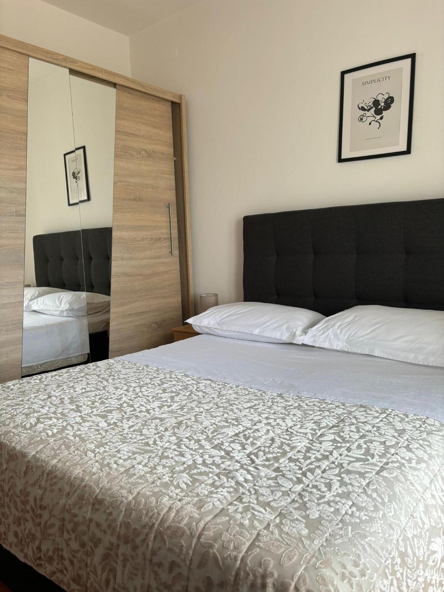 Apartman Luka Szybenik Zewnętrze zdjęcie